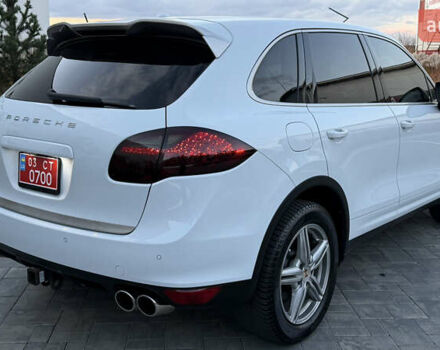 Белый Порше Каен, объемом двигателя 3 л и пробегом 187 тыс. км за 22400 $, фото 28 на Automoto.ua