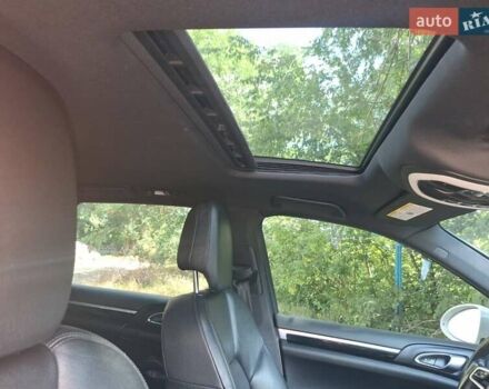 Белый Порше Каен, объемом двигателя 3.6 л и пробегом 150 тыс. км за 25500 $, фото 11 на Automoto.ua