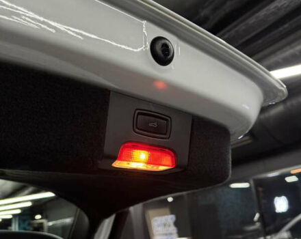 Белый Порше Каен, объемом двигателя 3.6 л и пробегом 130 тыс. км за 27500 $, фото 58 на Automoto.ua