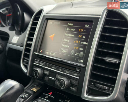 Белый Порше Каен, объемом двигателя 3 л и пробегом 195 тыс. км за 28700 $, фото 51 на Automoto.ua