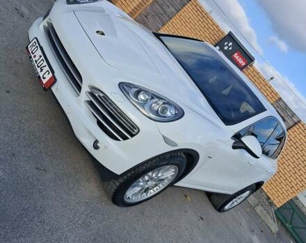 Белый Порше Каен, объемом двигателя 2.97 л и пробегом 194 тыс. км за 31700 $, фото 2 на Automoto.ua