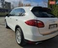 Белый Порше Каен, объемом двигателя 2.97 л и пробегом 194 тыс. км за 31700 $, фото 12 на Automoto.ua