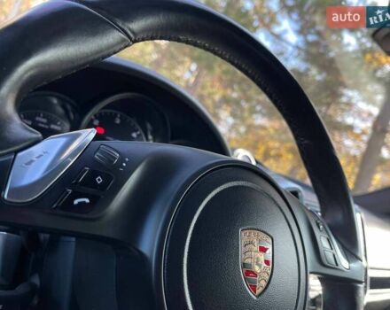 Белый Порше Каен, объемом двигателя 3 л и пробегом 150 тыс. км за 21999 $, фото 17 на Automoto.ua