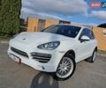 Белый Порше Каен, объемом двигателя 2.97 л и пробегом 194 тыс. км за 31700 $, фото 8 на Automoto.ua