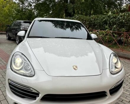 Білий Порше Cayenne, об'ємом двигуна 3 л та пробігом 190 тис. км за 29500 $, фото 1 на Automoto.ua