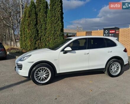 Белый Порше Каен, объемом двигателя 2.97 л и пробегом 194 тыс. км за 31700 $, фото 27 на Automoto.ua