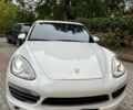 Білий Порше Cayenne, об'ємом двигуна 3 л та пробігом 190 тис. км за 29500 $, фото 1 на Automoto.ua