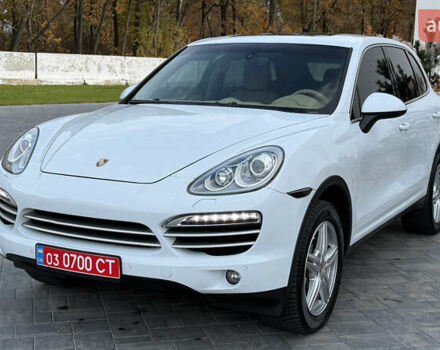 Белый Порше Каен, объемом двигателя 3 л и пробегом 187 тыс. км за 22400 $, фото 59 на Automoto.ua