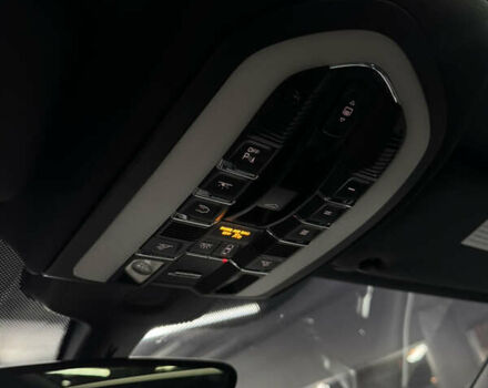 Белый Порше Каен, объемом двигателя 3.6 л и пробегом 130 тыс. км за 27500 $, фото 47 на Automoto.ua