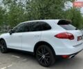 Білий Порше Cayenne, об'ємом двигуна 3 л та пробігом 192 тис. км за 23999 $, фото 15 на Automoto.ua