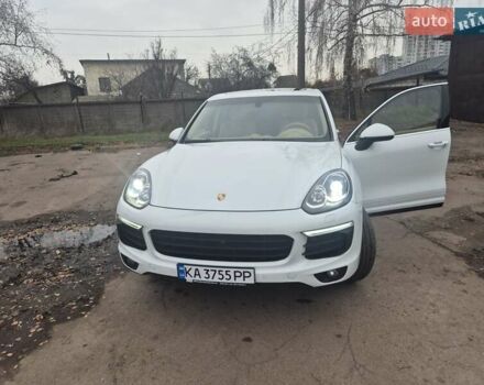 Белый Порше Каен, объемом двигателя 3 л и пробегом 155 тыс. км за 32000 $, фото 15 на Automoto.ua