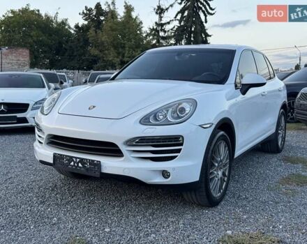 Белый Порше Каен, объемом двигателя 2.97 л и пробегом 232 тыс. км за 25900 $, фото 13 на Automoto.ua