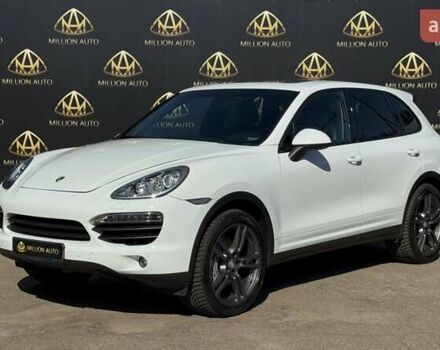 Белый Порше Каен, объемом двигателя 3 л и пробегом 238 тыс. км за 24500 $, фото 2 на Automoto.ua