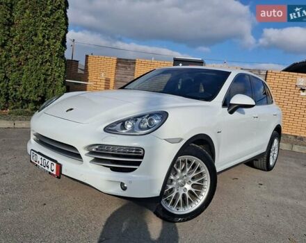 Белый Порше Каен, объемом двигателя 2.97 л и пробегом 194 тыс. км за 31700 $, фото 9 на Automoto.ua