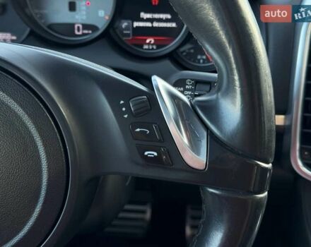 Белый Порше Каен, объемом двигателя 3 л и пробегом 238 тыс. км за 24500 $, фото 21 на Automoto.ua