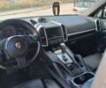 Белый Порше Каен, объемом двигателя 2.97 л и пробегом 194 тыс. км за 31700 $, фото 37 на Automoto.ua