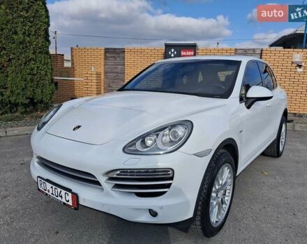 Белый Порше Каен, объемом двигателя 2.97 л и пробегом 194 тыс. км за 31700 $, фото 6 на Automoto.ua