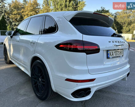 Білий Порше Cayenne, об'ємом двигуна 3.6 л та пробігом 132 тис. км за 34500 $, фото 5 на Automoto.ua