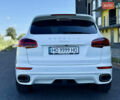 Білий Порше Cayenne, об'ємом двигуна 3 л та пробігом 206 тис. км за 31000 $, фото 8 на Automoto.ua