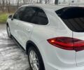 Белый Порше Каен, объемом двигателя 3.6 л и пробегом 95 тыс. км за 39000 $, фото 8 на Automoto.ua