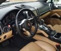 Белый Порше Каен, объемом двигателя 3 л и пробегом 330 тыс. км за 26000 $, фото 22 на Automoto.ua