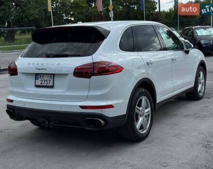 Білий Порше Cayenne, об'ємом двигуна 2.97 л та пробігом 330 тис. км за 28500 $, фото 10 на Automoto.ua
