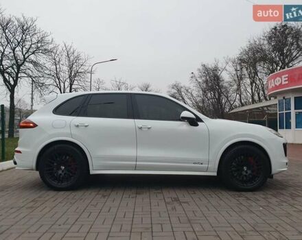 Белый Порше Каен, объемом двигателя 3.6 л и пробегом 143 тыс. км за 39999 $, фото 11 на Automoto.ua