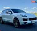Білий Порше Cayenne, об'ємом двигуна 3 л та пробігом 206 тис. км за 31000 $, фото 3 на Automoto.ua