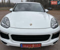 Белый Порше Каен, объемом двигателя 2.97 л и пробегом 180 тыс. км за 34000 $, фото 3 на Automoto.ua