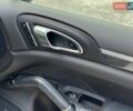 Білий Порше Cayenne, об'ємом двигуна 2.97 л та пробігом 330 тис. км за 28500 $, фото 37 на Automoto.ua