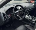 Білий Порше Cayenne, об'ємом двигуна 2.97 л та пробігом 330 тис. км за 28500 $, фото 18 на Automoto.ua