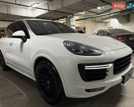 Білий Порше Cayenne, об'ємом двигуна 3.6 л та пробігом 139 тис. км за 29999 $, фото 2 на Automoto.ua