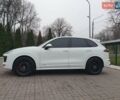 Белый Порше Каен, объемом двигателя 3.6 л и пробегом 143 тыс. км за 39999 $, фото 2 на Automoto.ua
