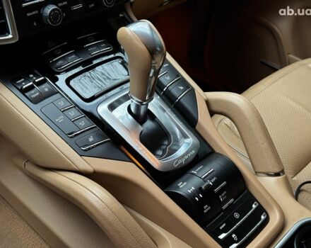 Білий Порше Cayenne, об'ємом двигуна 3.6 л та пробігом 96 тис. км за 39690 $, фото 21 на Automoto.ua