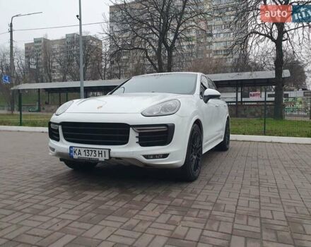 Белый Порше Каен, объемом двигателя 3.6 л и пробегом 143 тыс. км за 39999 $, фото 16 на Automoto.ua