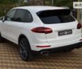 Білий Порше Cayenne, об'ємом двигуна 3 л та пробігом 330 тис. км за 32999 $, фото 10 на Automoto.ua