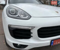 Белый Порше Каен, объемом двигателя 2.97 л и пробегом 180 тыс. км за 34000 $, фото 9 на Automoto.ua