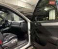 Білий Порше Cayenne, об'ємом двигуна 3.6 л та пробігом 139 тис. км за 29999 $, фото 68 на Automoto.ua