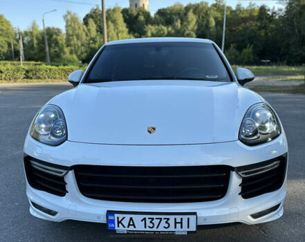 Білий Порше Cayenne, об'ємом двигуна 3.6 л та пробігом 132 тис. км за 34500 $, фото 2 на Automoto.ua