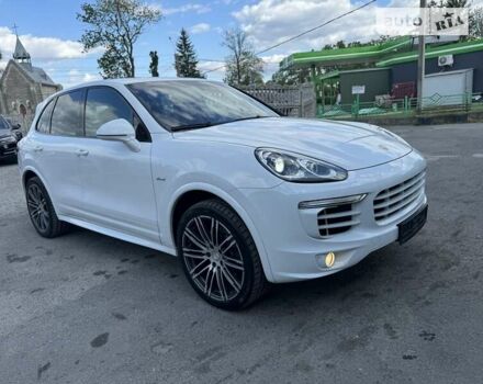 Білий Порше Cayenne, об'ємом двигуна 2.97 л та пробігом 184 тис. км за 41900 $, фото 53 на Automoto.ua