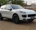 Білий Порше Cayenne, об'ємом двигуна 3 л та пробігом 330 тис. км за 32999 $, фото 1 на Automoto.ua