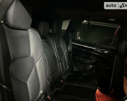 Белый Порше Каен, объемом двигателя 3.6 л и пробегом 147 тыс. км за 27900 $, фото 60 на Automoto.ua