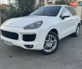 Белый Порше Каен, объемом двигателя 2.97 л и пробегом 145 тыс. км за 34567 $, фото 1 на Automoto.ua