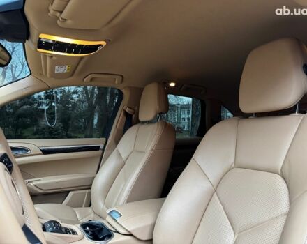 Білий Порше Cayenne, об'ємом двигуна 3.6 л та пробігом 96 тис. км за 39690 $, фото 19 на Automoto.ua