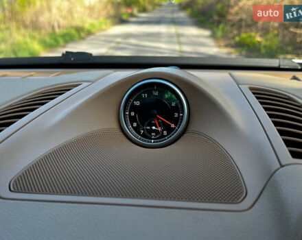 Белый Порше Каен, объемом двигателя 3.6 л и пробегом 170 тыс. км за 26500 $, фото 17 на Automoto.ua