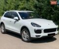 Белый Порше Каен, объемом двигателя 2.97 л и пробегом 169 тыс. км за 32500 $, фото 2 на Automoto.ua