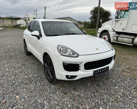Білий Порше Cayenne, об'ємом двигуна 2.99 л та пробігом 151 тис. км за 31500 $, фото 21 на Automoto.ua