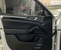 Белый Порше Каен, объемом двигателя 3.6 л и пробегом 147 тыс. км за 27900 $, фото 24 на Automoto.ua