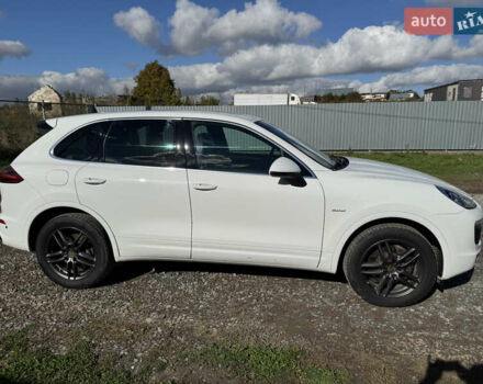 Білий Порше Cayenne, об'ємом двигуна 2.99 л та пробігом 151 тис. км за 31500 $, фото 14 на Automoto.ua