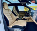 Білий Порше Cayenne, об'ємом двигуна 3 л та пробігом 206 тис. км за 31000 $, фото 35 на Automoto.ua